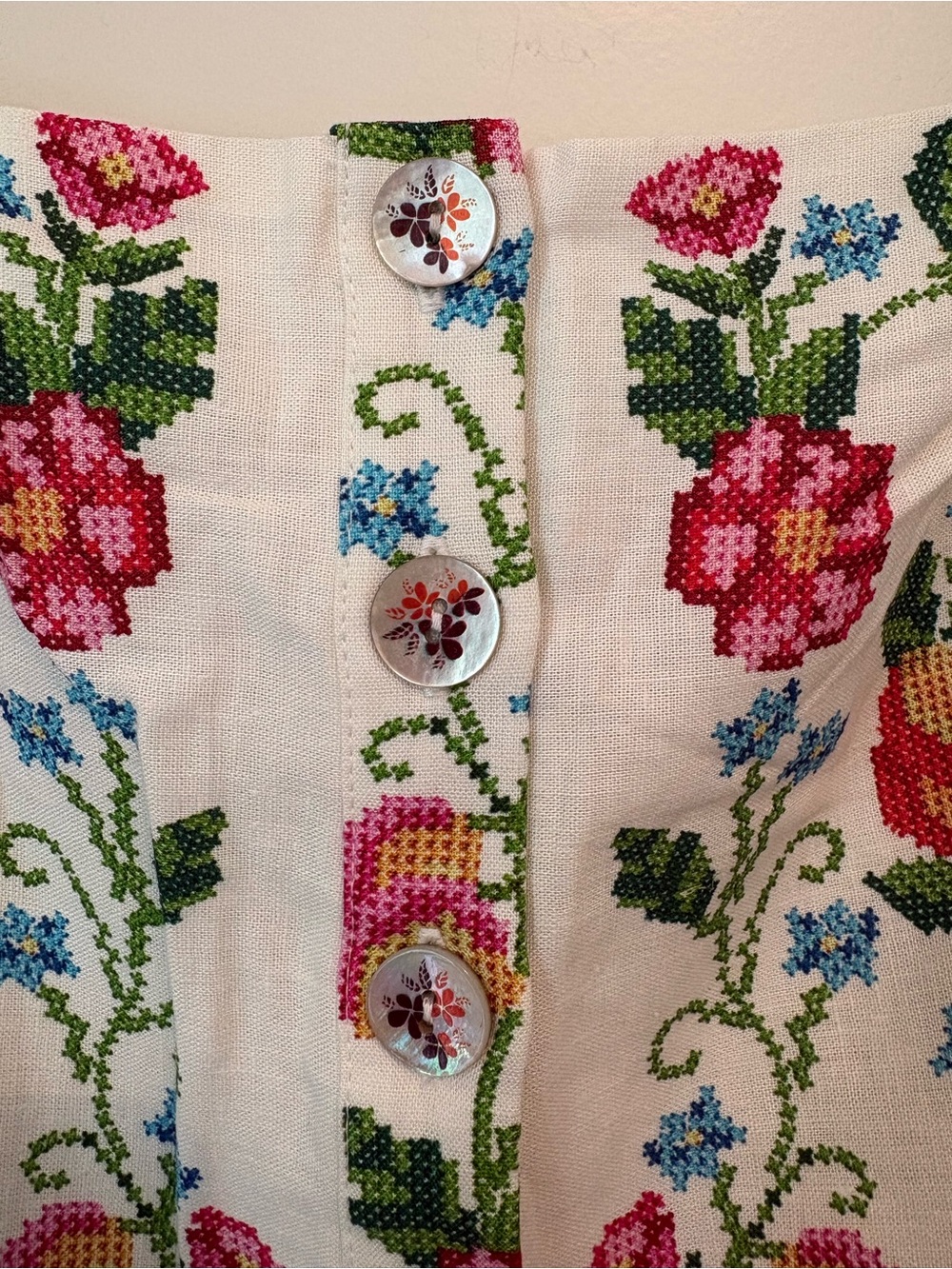Farm Rio Off-White Tropical Romance Romper Medium NWTs - Picture 7 of 9